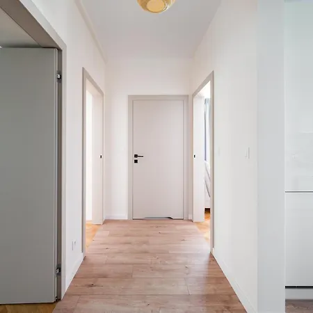 Saxon Garden Spacious By Bookinghost * Warsaw