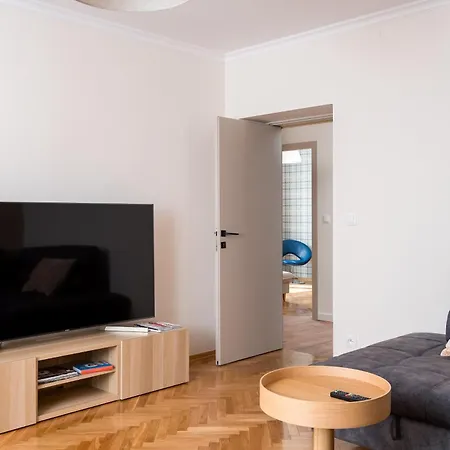 Saxon Garden Spacious Apartament